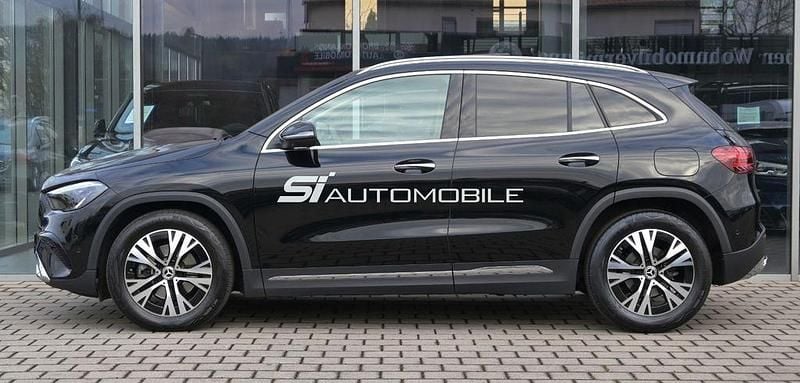 Gebraucht Mercedes GLA180 Progressive 116 PS (85 kW) 2024 Schwarz SUV