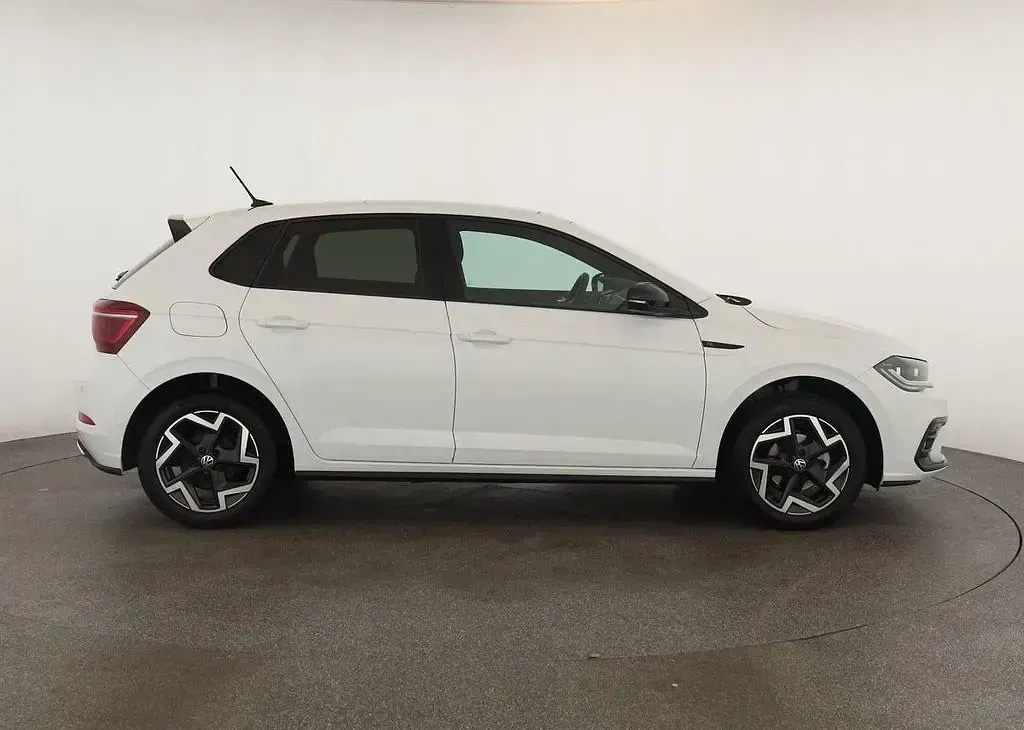 Gebraucht VW Polo R-line 95 PS (69 kW) 2025 Pure white Kleinwagen