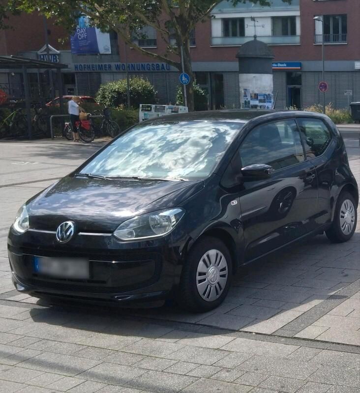 Schwarz Gebraucht 2016 VW up! Kleinwagen | 5.500 € (Teuer) - Bild 1/4