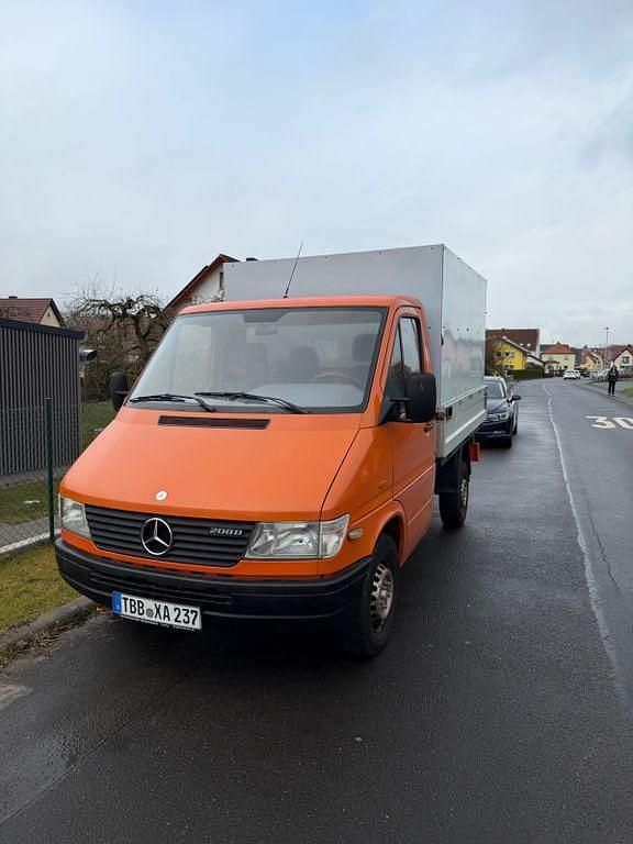 Gebraucht Mercedes Sprinter 79 PS (58 kW) 1997 Orange Van