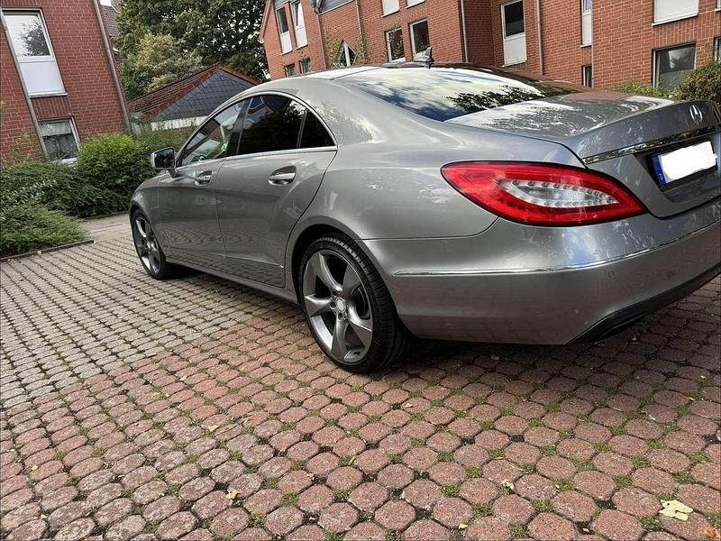 Gebraucht Mercedes CLS350 265 PS (194 kW) 2014 Silber Coupé