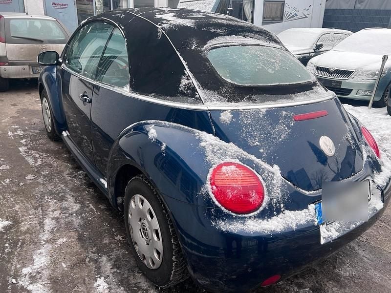 Gebraucht VW New Beetle Cabriolet 75 PS (55 kW) 2003 Blau Cabrio