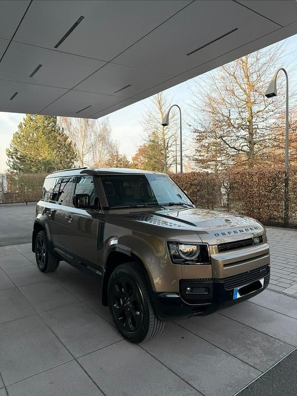 Gebraucht Land Rover Defender Dynamic 300 PS (220 kW) 2022 Braun SUV