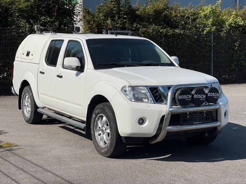 Gebraucht Nissan Navara 190 PS (139 kW) 2011 Weiß Pickup