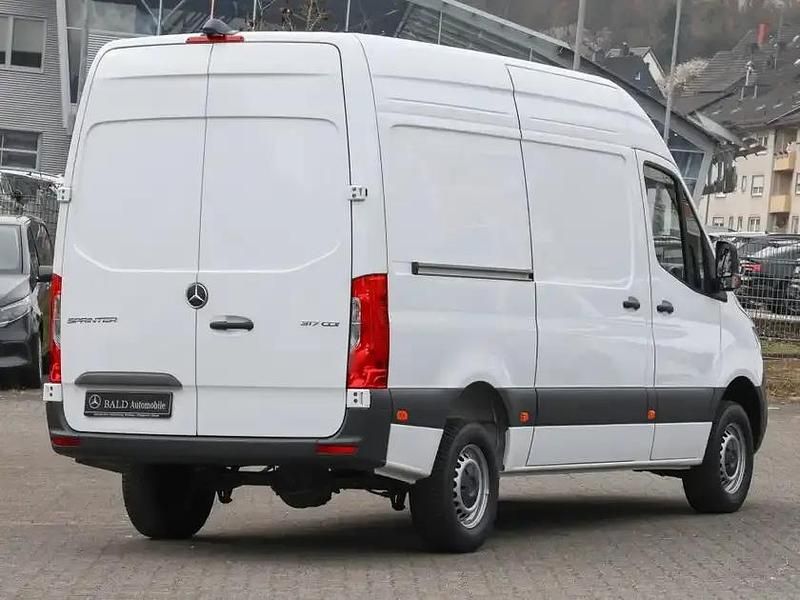 Neu Mercedes Sprinter 170 PS (125 kW) 2026 Arktikweiss Van