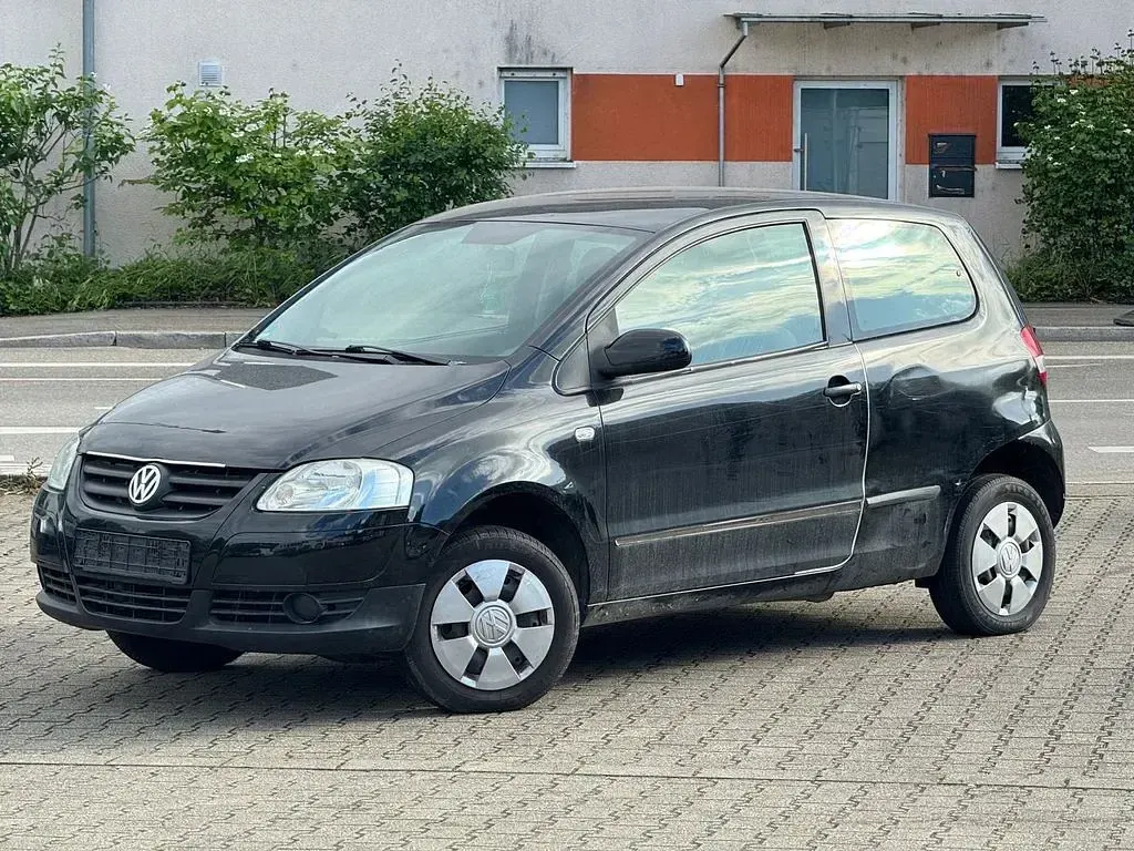 Gebraucht VW Fox 75 PS (55 kW) 2007 Schwarz Kleinwagen