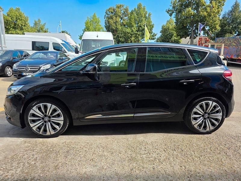 Gebraucht Renault Scénic IV Business 140 PS (102 kW) 2019 Schwarz Van / Kleinbus