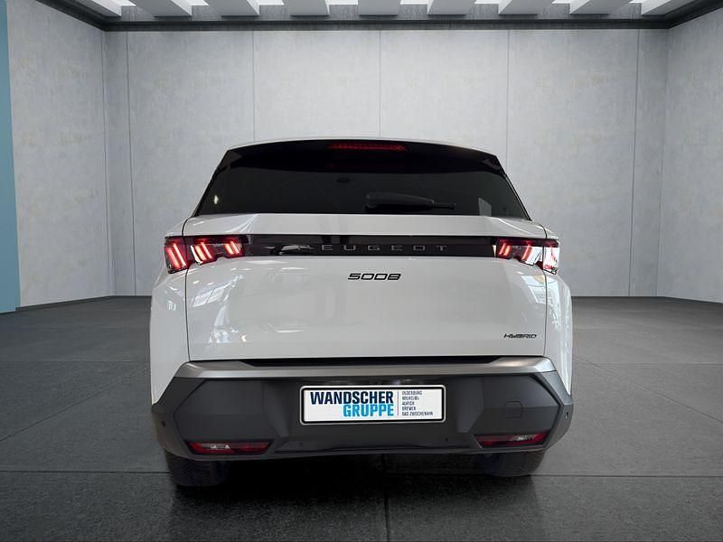 Gebraucht Peugeot 5008 136 PS (100 kW) 2025 Weiß Van / Kleinbus