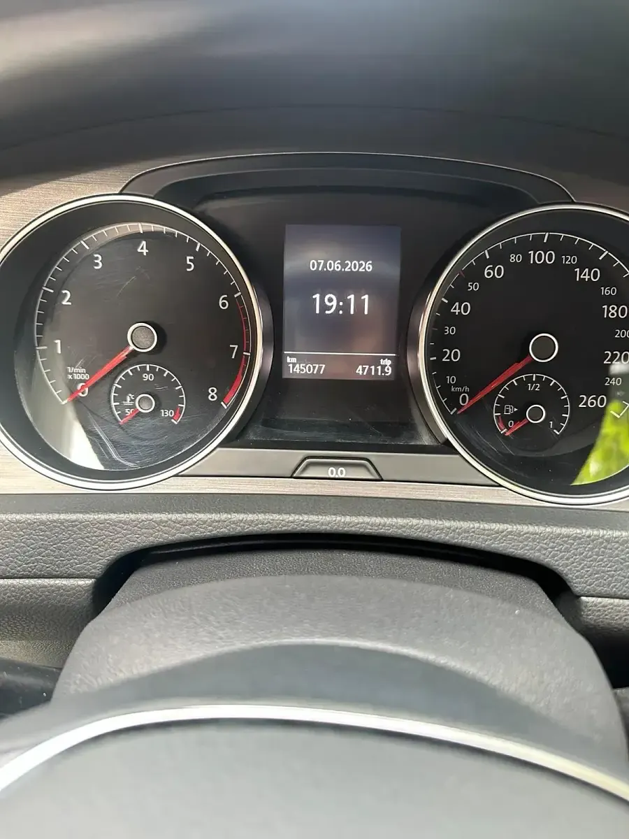 Gebraucht VW Golf VII 105 PS (77 kW) 2013 Blau Kleinwagen