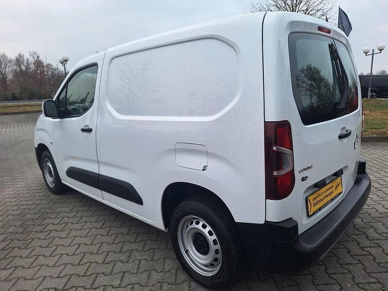 Gebraucht Opel Combo Edition 102 PS (75 kW) 2021 Weiß Van / Kleinbus