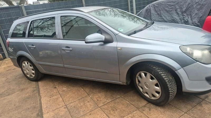 Gebraucht Opel Astra 105 PS (77 kW) 2006 Kombi
