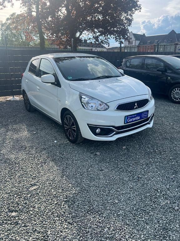 Gebraucht Mitsubishi Space Star Active 80 PS (58 kW) 2018 Weiß Kleinwagen