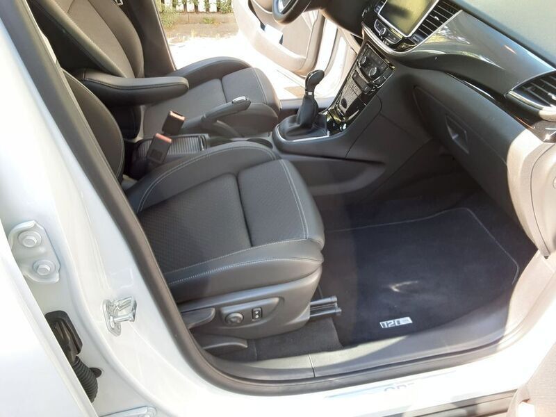 Weiß Gebraucht 2019 Opel Mokka X SUV | 18.900 € (Teuer) - Bild 1/4