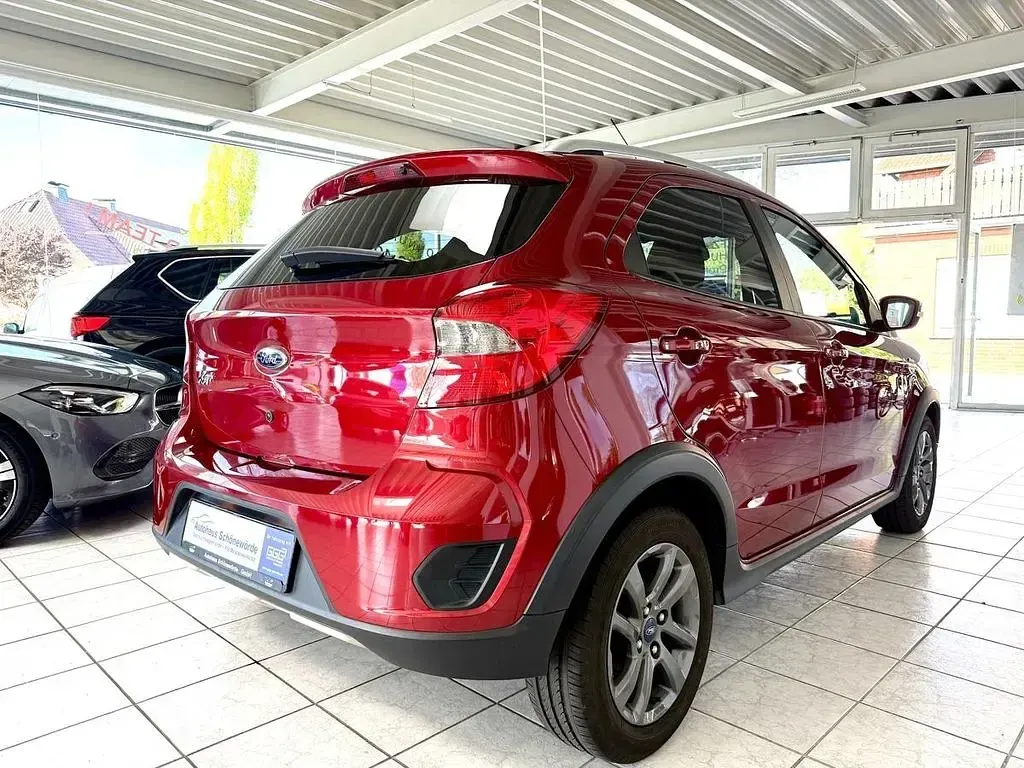 Occasion Ford Ka Plus Active 86 ch (63 kW) 2018 Rouge Citadine