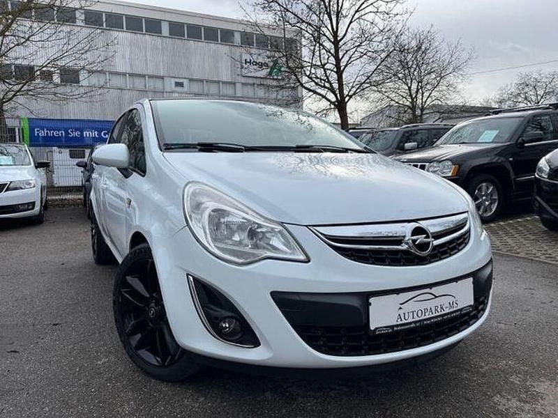 Gebraucht Opel Corsa Color Edition 87 PS (63 kW) 2011 Weiß Kleinwagen