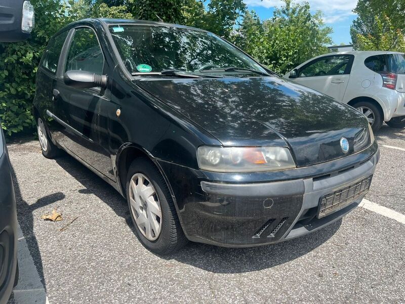 Schwarz Gebraucht 2000 Fiat Punto S Kleinwagen | 1.400 € (Fairer Preis) - Bild 1/4