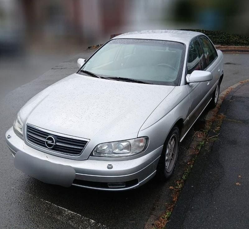 Silber Gebraucht 2000 Opel Omega Limousine | 1.500 € (Guter Preis) - Bild 1/4