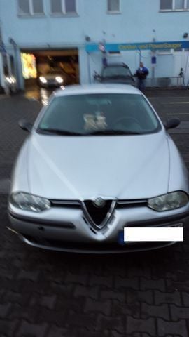 Silber metallic Gebraucht 2001 Alfa Romeo 156 Kombi | 2.500 € - Bild 1/4