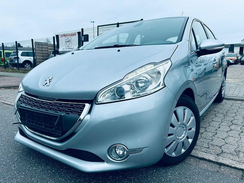 Second-hand Peugeot 208 Allure 120 CP (88 kW) 2013 Gri Hatchback