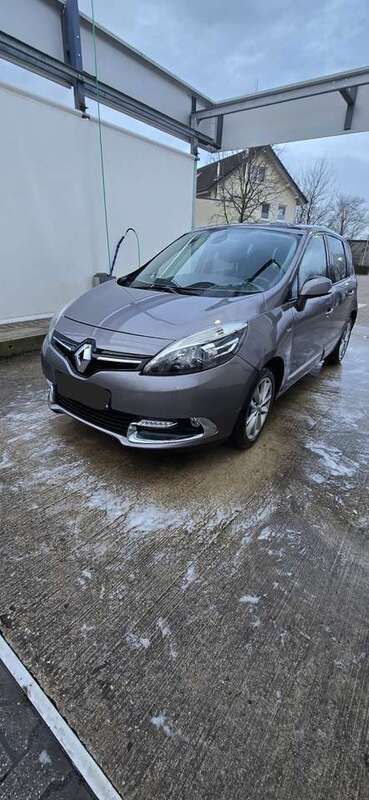 Gebraucht 2012 Renault Scénic III Bose Edition Van / Kleinbus | 6.950 € (Fairer Preis) - Bild 1/4