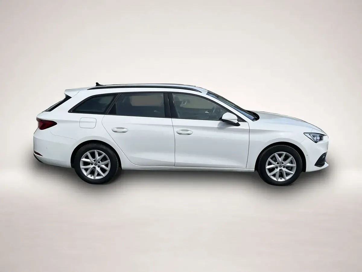 Gebraucht Seat Leon Style 150 PS (110 kW) 2022 Weiß