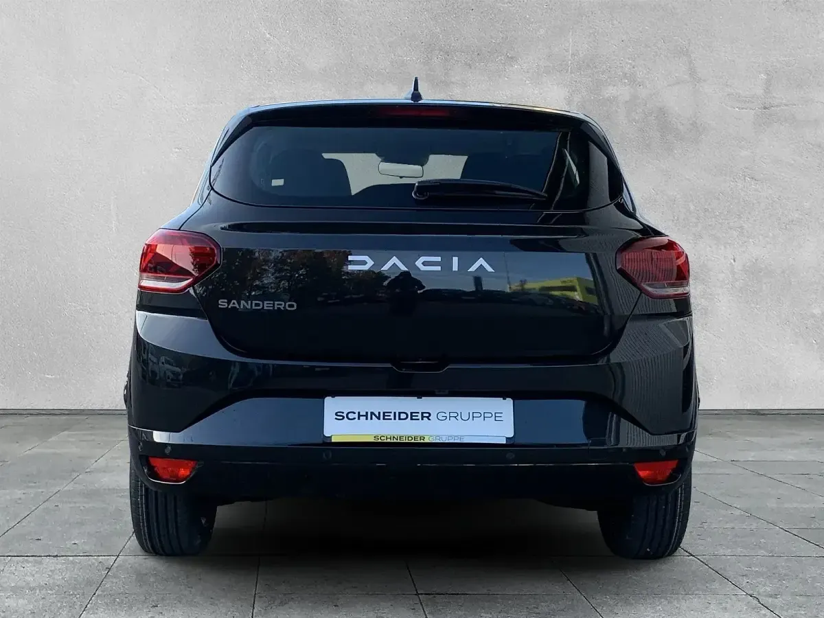 Neu Dacia Sandero Journey 101 PS (74 kW) 2025 Schwarz Kleinwagen