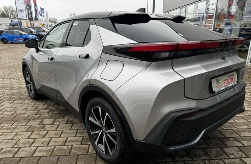 Gebraucht Toyota C-HR 223 PS (164 kW) 2025 Shimmering silver metallic/sch SUV