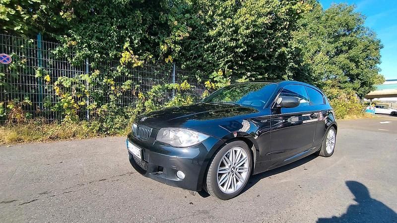 Schwarz Gebraucht 2010 BMW 118 Coupé M Sport Coupé | 3.600 € (Superpreis) - Bild 1/4