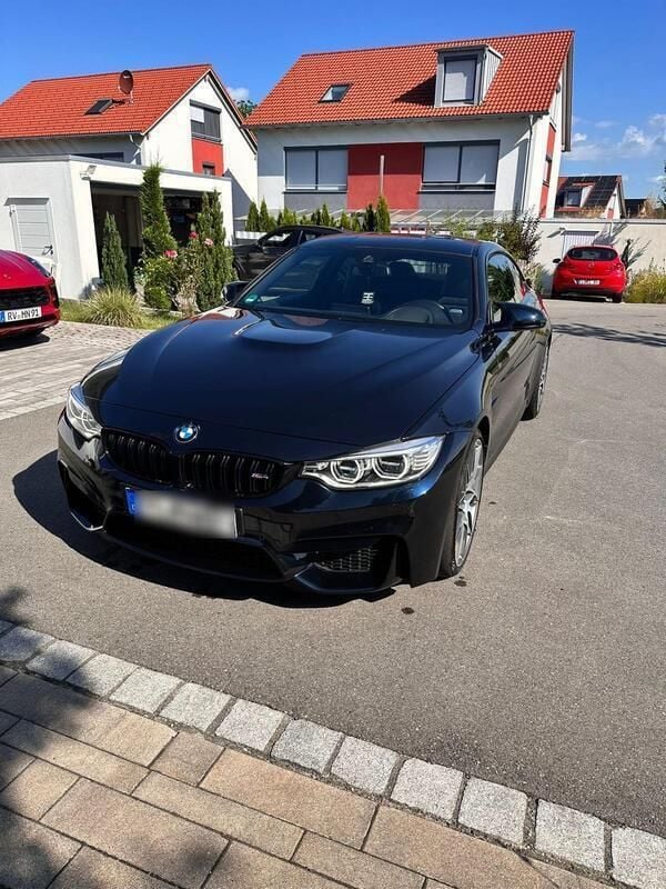 Andere außenfarben Gebraucht 2016 BMW M4 Competition Edition Coupé | 59.000 € (Teuer) - Bild 1/4