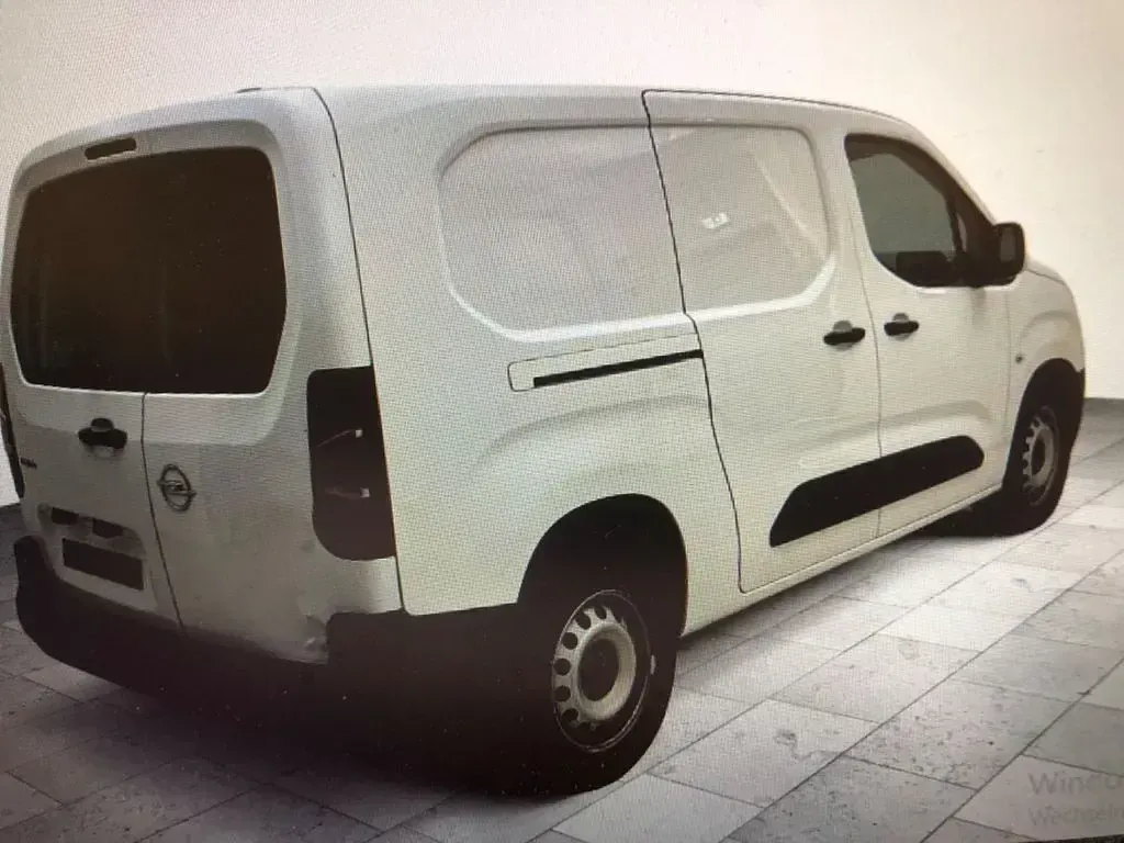 Gebraucht Opel Combo Edition 102 PS (75 kW) 2022 Weiß Van / Kleinbus