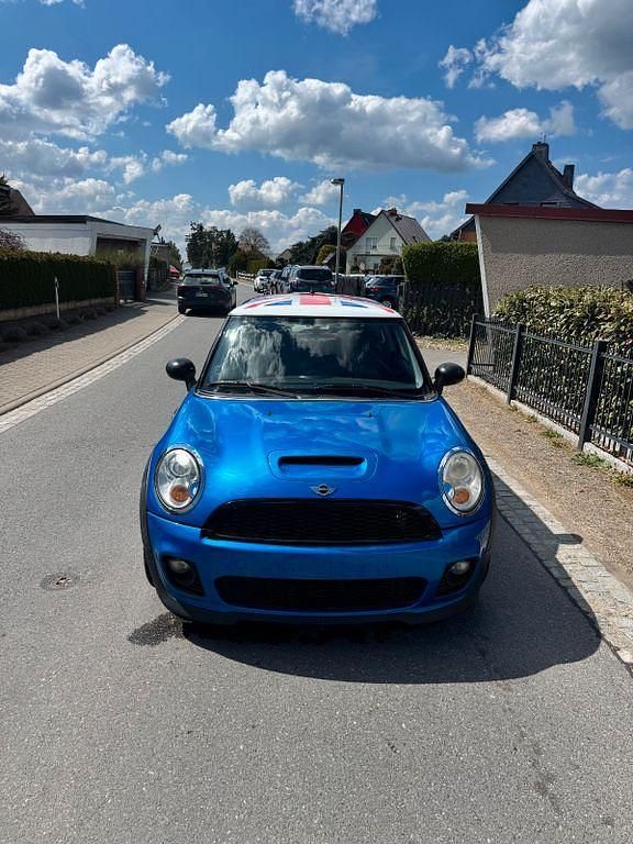Usado Mini John Cooper Works 174 HP (127 kW) 2006 Azul Citadino