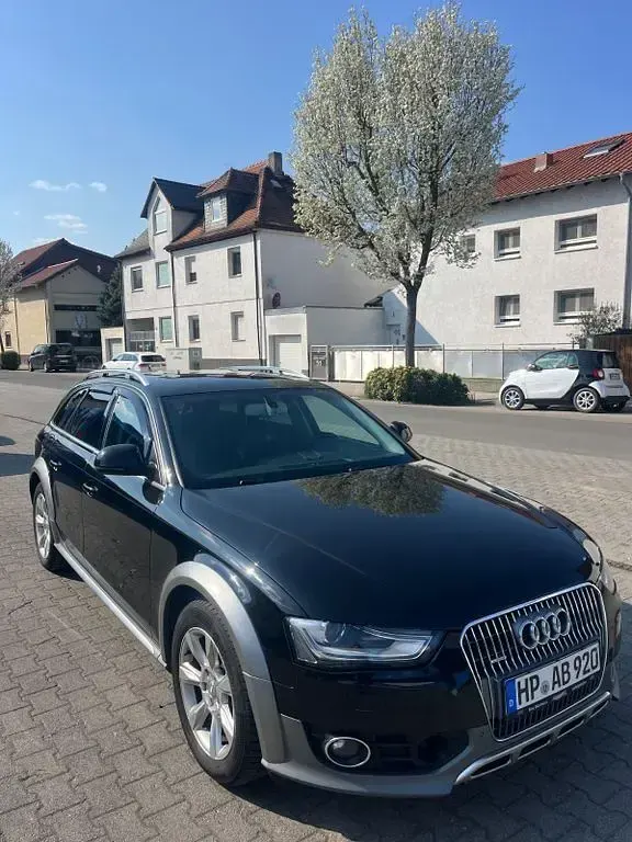 Gebraucht Audi A4 Allroad Ambiente 190 PS (139 kW) 2016 Schwarz Kombi
