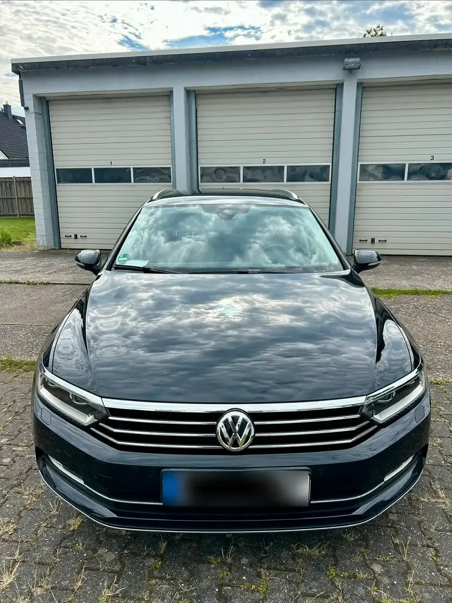 Gebraucht VW Passat 190 PS (139 kW) 2019 Schwarz Kombi