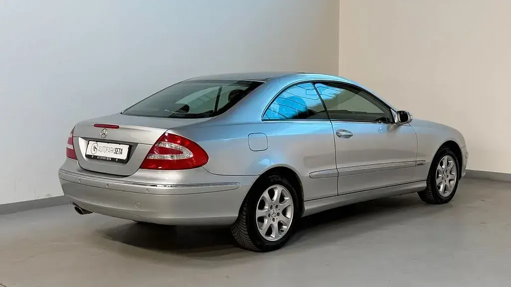 Gebraucht Mercedes CLK200 163 PS (119 kW) 2004 Silber Coupé