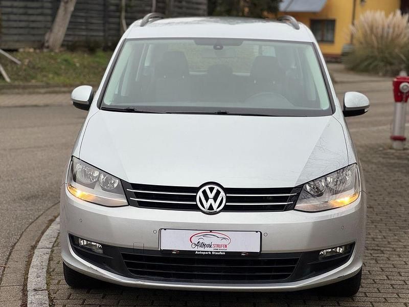 Gebraucht VW Sharan Trendline 150 PS (110 kW) 2011 Silber Van / Kleinbus