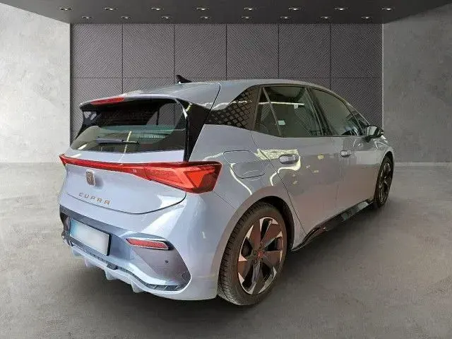 Second-hand Cupra Born 169 kW (231 CP) 2023 Gri Hatchback