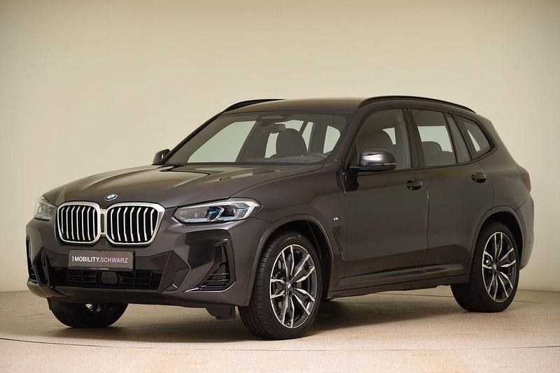 Grau Gebraucht 2024 BMW X3 M Sport SUV | 57.460 € (Guter Preis) - Bild 1/4