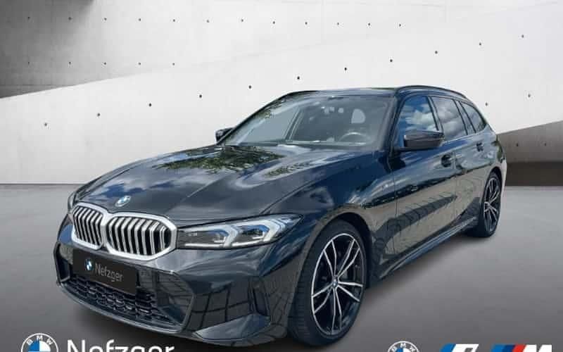 Schwarz Gebraucht 2022 BMW 330 M Sport Kombi | 38.400 € (Etwas zu teuer) - Bild 1/4