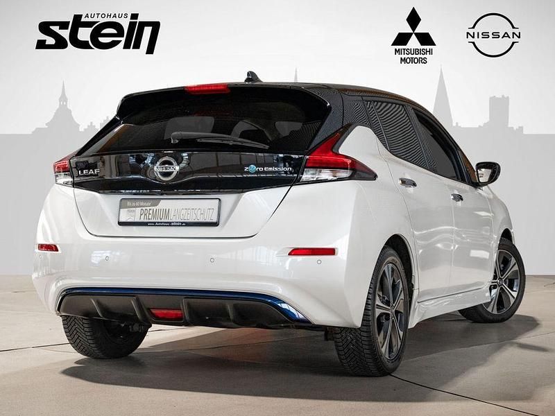 Gebraucht Nissan Leaf Tekna 110 kW (150 PS) 2022 Weiss Kleinwagen