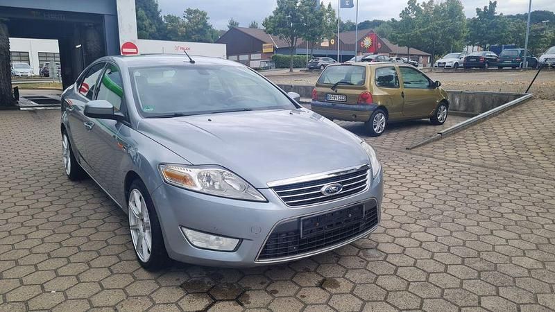 Gold Gebraucht 2008 Ford Mondeo Ghia Limousine | 2.999 € (Guter Preis) - Bild 1/4