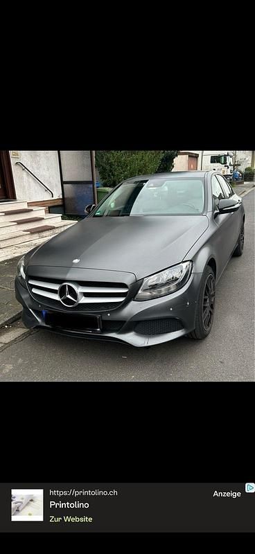 Grau Gebraucht 2014 Mercedes C220 Limousine | 17.000 € - Bild 1/4