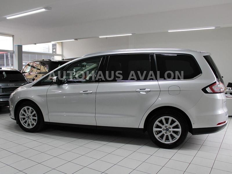 Gebraucht Ford Galaxy Titanium 160 PS (117 kW) 2017 Silber Van / Kleinbus