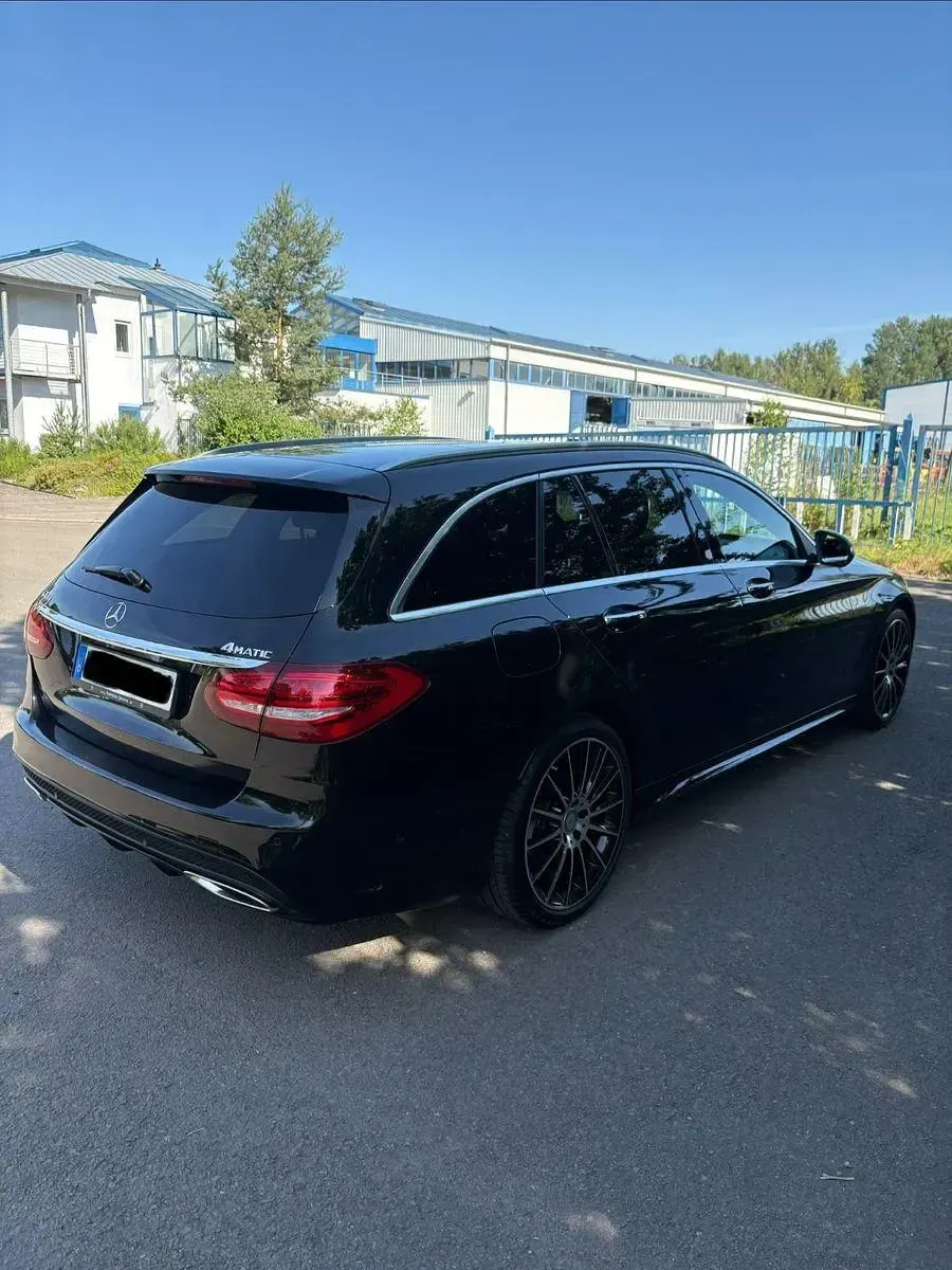 Gebraucht Mercedes C400 AMG line 333 PS (244 kW) 2015 Schwarz Kombi