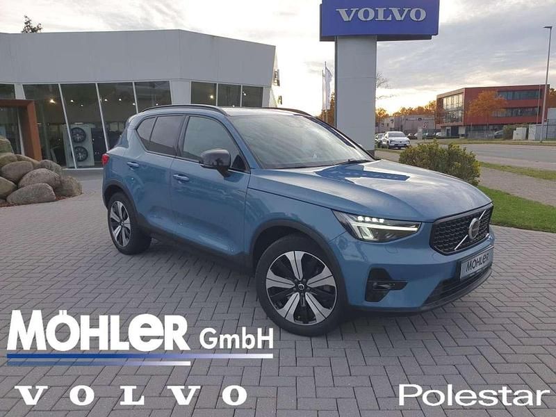Gebraucht Volvo XC40 Ultimate 211 PS (155 kW) 2022 Fjord blue metallic SUV