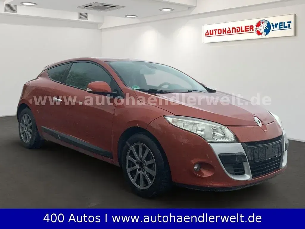 Gebraucht Renault Mégane Dynamique 110 PS (80 kW) 2009 Orange Coupé