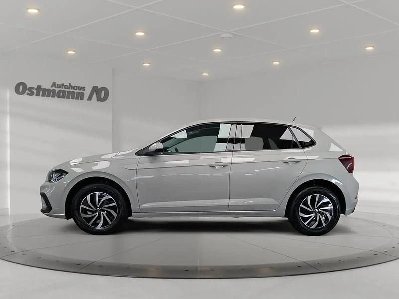 Gebraucht VW Polo Life 95 PS (69 kW) 2025 Ascotgrau Kleinwagen