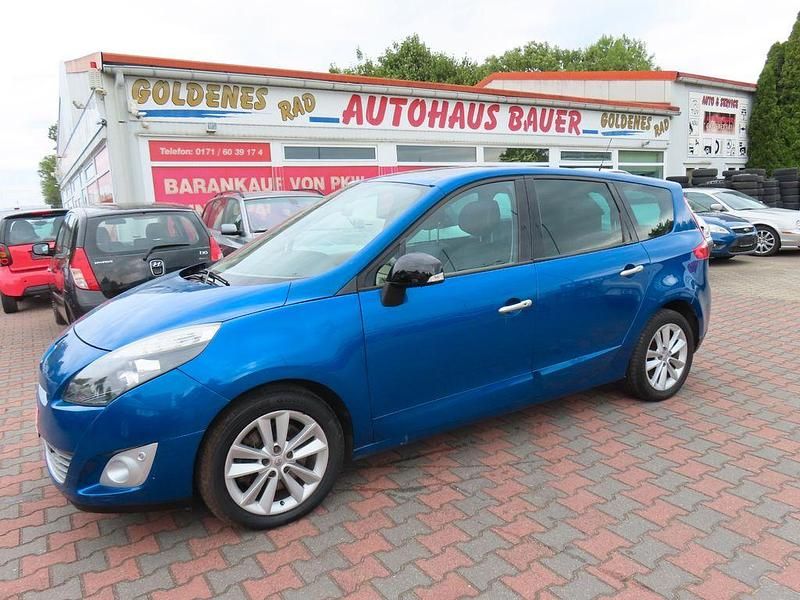 Blau Gebraucht 2011 Renault Scénic III Luxe Van / Kleinbus | 6.490 € (Etwas zu teuer) - Bild 1/4