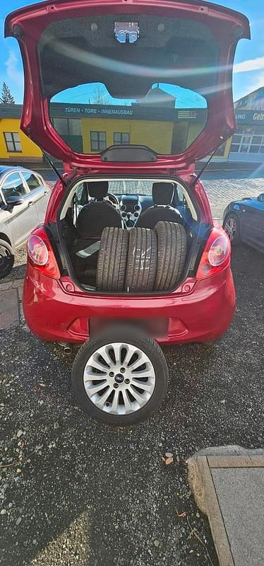 Gebraucht Ford Ka Trend 69 PS (50 kW) 2011 Violet Kleinwagen