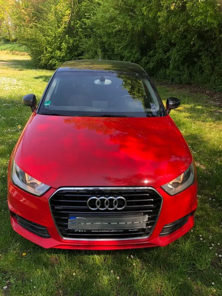 Gebraucht Audi A1 Sportback Design 125 PS (91 kW) 2015 Rot Kleinwagen