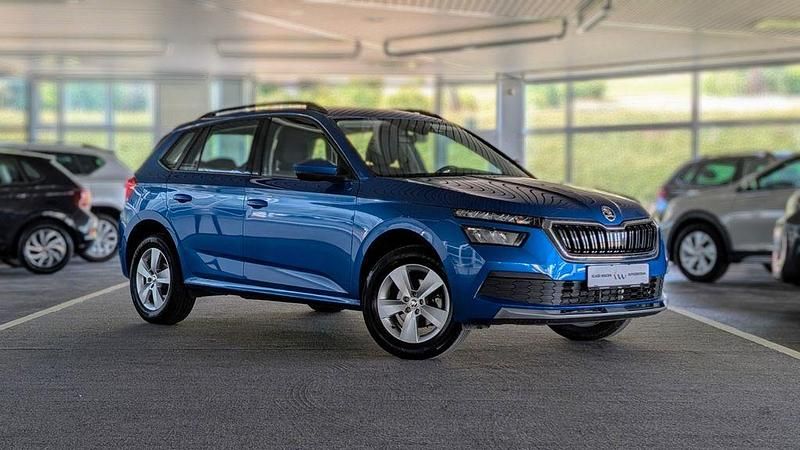 Blau Gebraucht 2023 Skoda Kamiq Ambition SUV | 17.450 € - Bild 1/4
